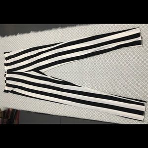 Goldstitches Beetlejuice Leggings